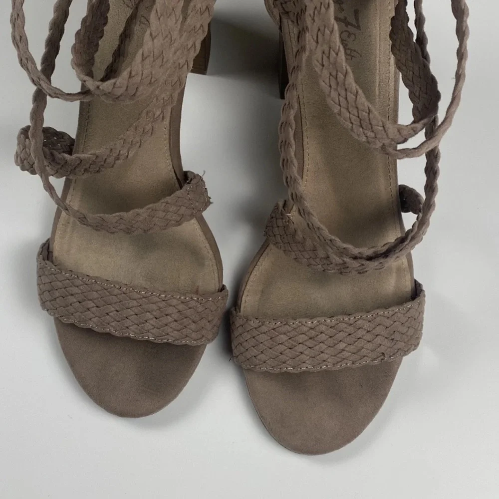LC Lauren Conrad‎ Aventurine Taupe High Heel Braided Sandals Women’s Size 10M